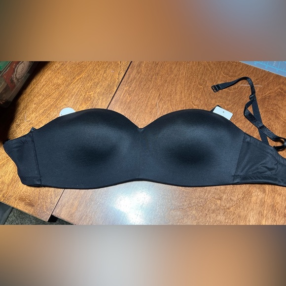 Wacoal Strapless Bra - Picture 1 of 5